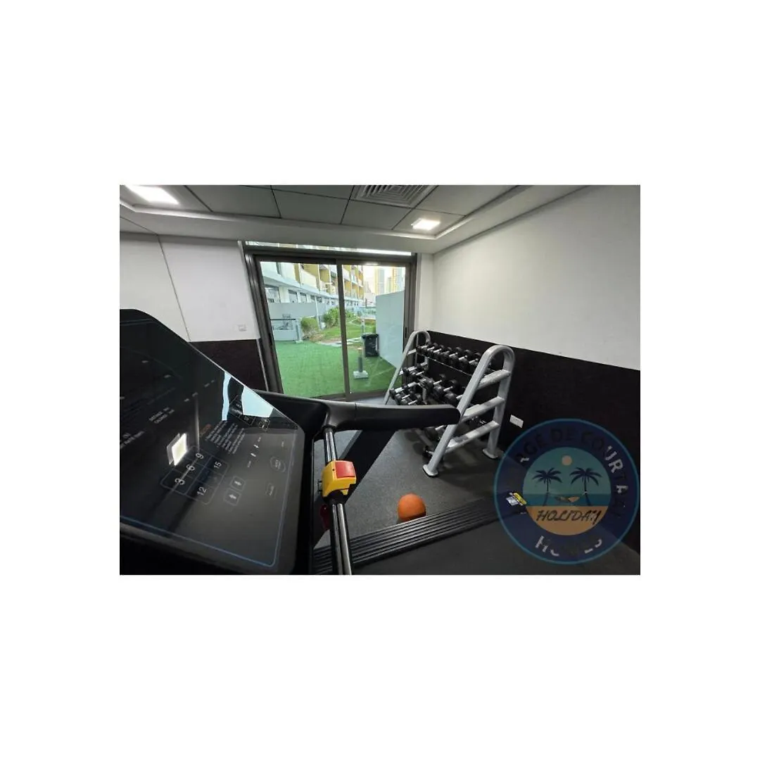 2Br Duplex Stunning Views,Near Circle Mall & Park 두바이