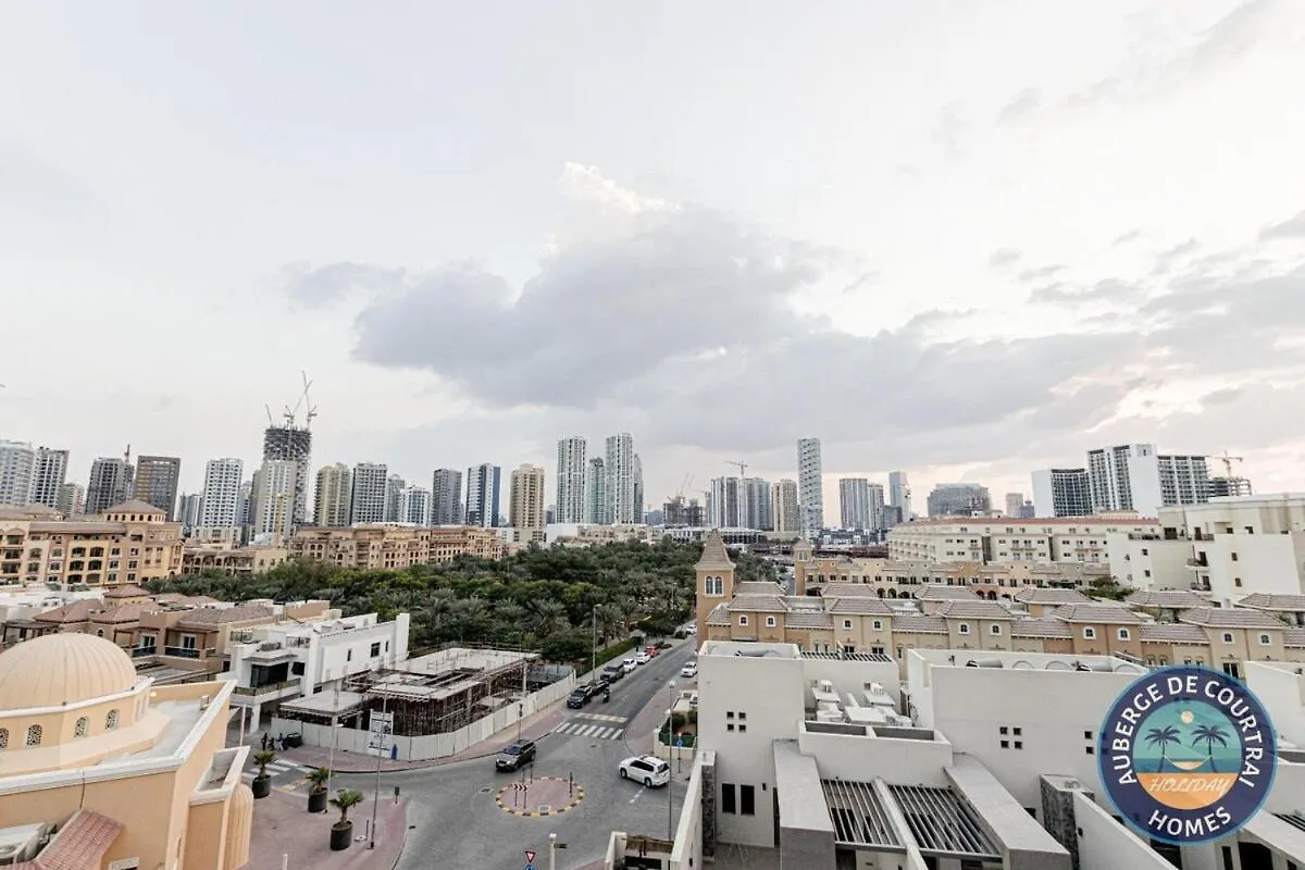 2Br Duplex Stunning Views,Near Circle Mall & Park Dubai 0*,