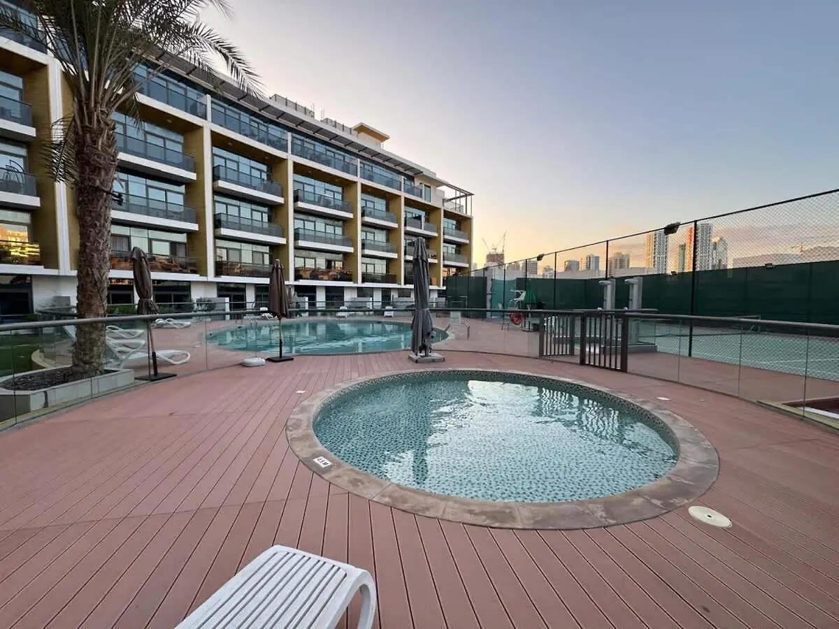 2Br Duplex Stunning Views,Near Circle Mall & Park Dubai