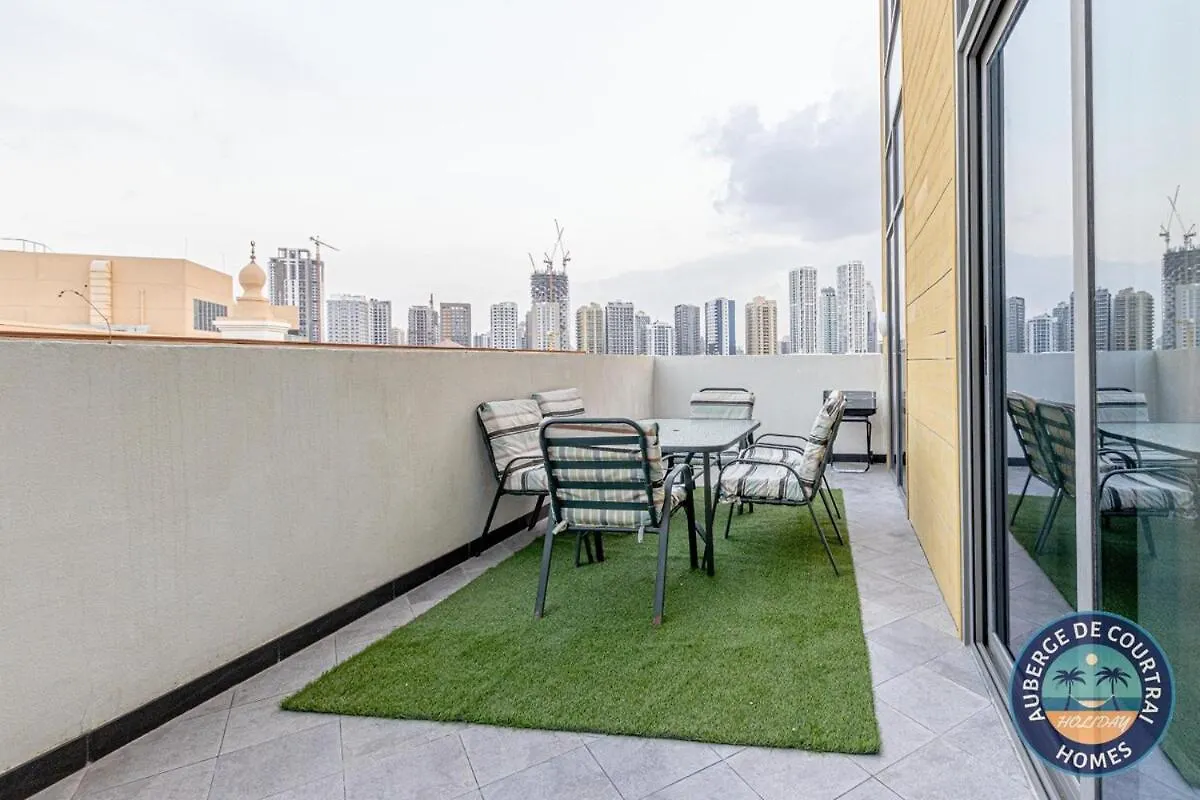 2Br Duplex Stunning Views,Near Circle Mall & Park Dubai 0*,  Förenade Arabemiraten